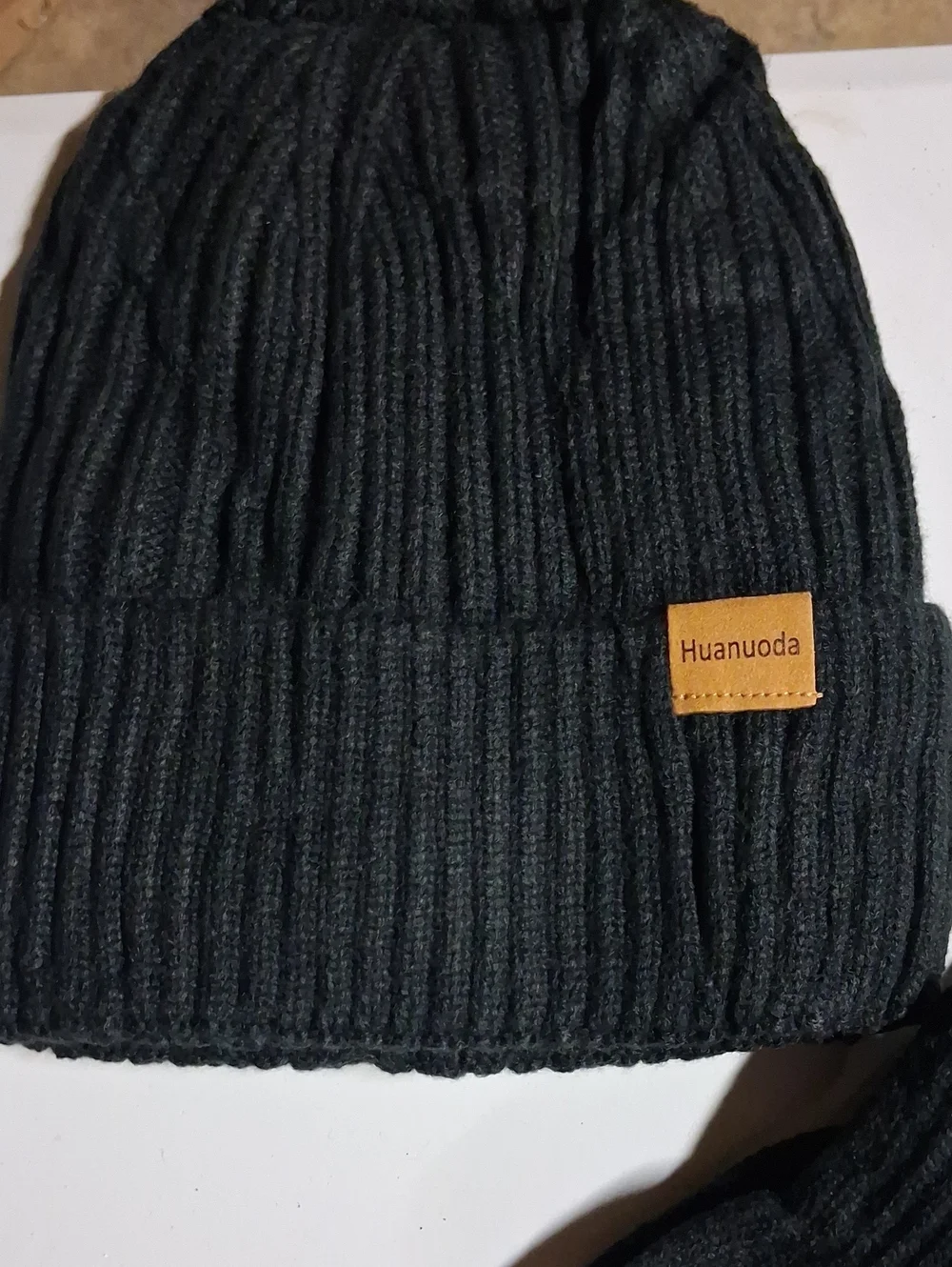 NWT Unisex Black Knit Winter Hat, Scarf & Gloves 3 Piece Set